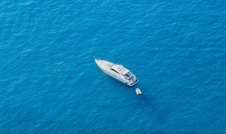 Yacht chartern im Mittelmeer